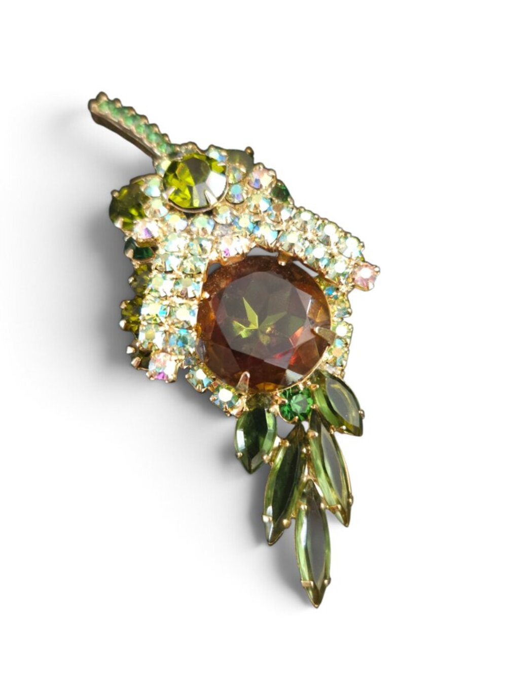 Vintage D &E Juliana Heliotrope Rhinestone Leaf Brooch